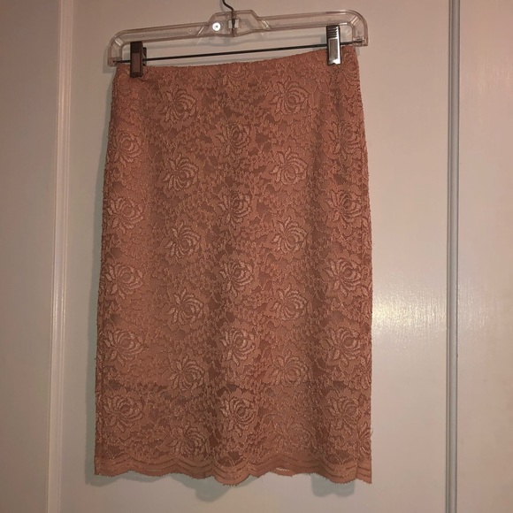 NWOT Forever 21 Lace Skirt - Picture 2 of 10
